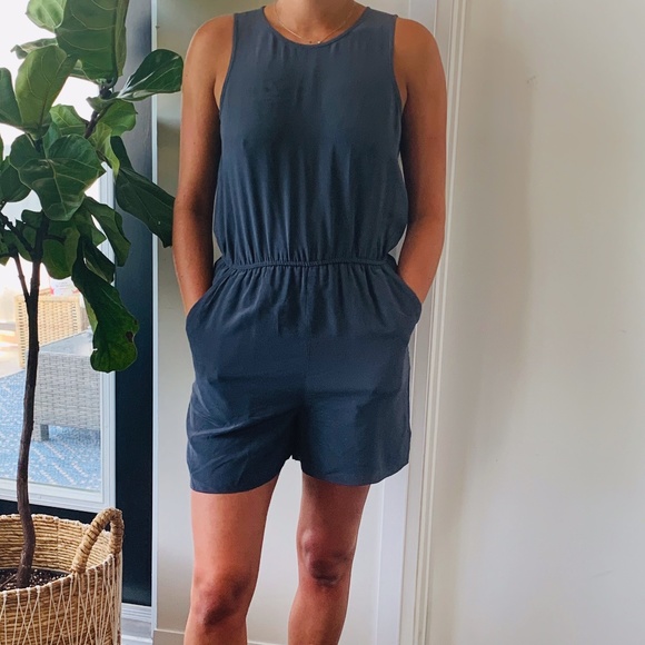 Aritzia Romper - Picture 1 of 2